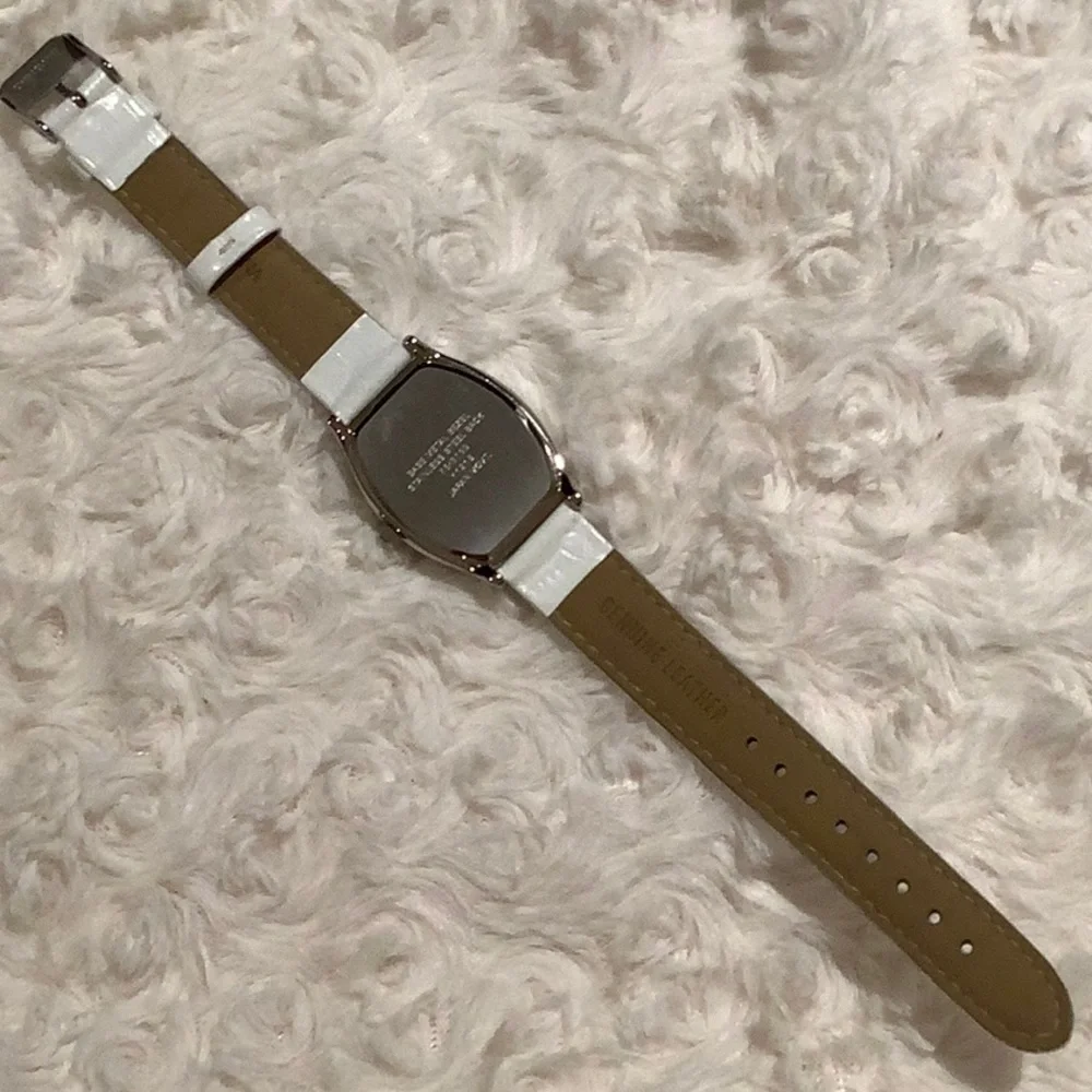 ⬇️⬇️⬇️ CLEARANCE ⬇️⬇️⬇️ Amitron Fashion Watch